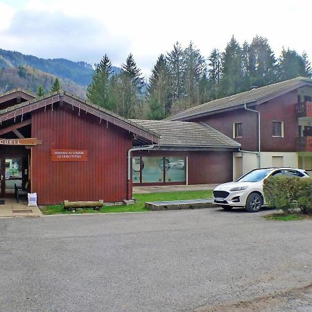 Studio Mansarde Avec Balcon, Piscine Et Parking Souterrain A Samoens - Fr-1-629-92 Exteriör bild